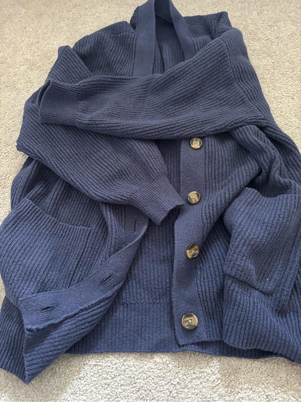 Aerie XL navy